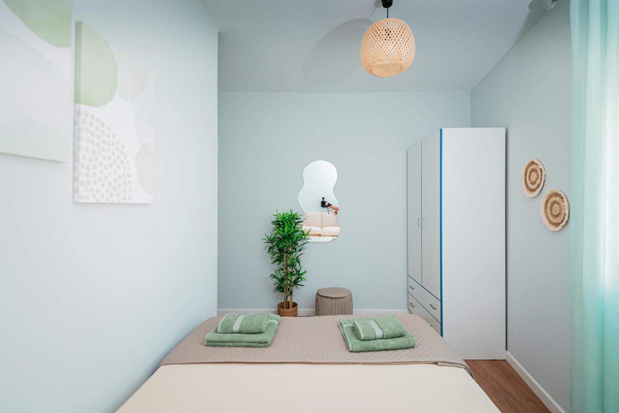 Vivi'S Seaside Apartment Дуррес Экстерьер фото