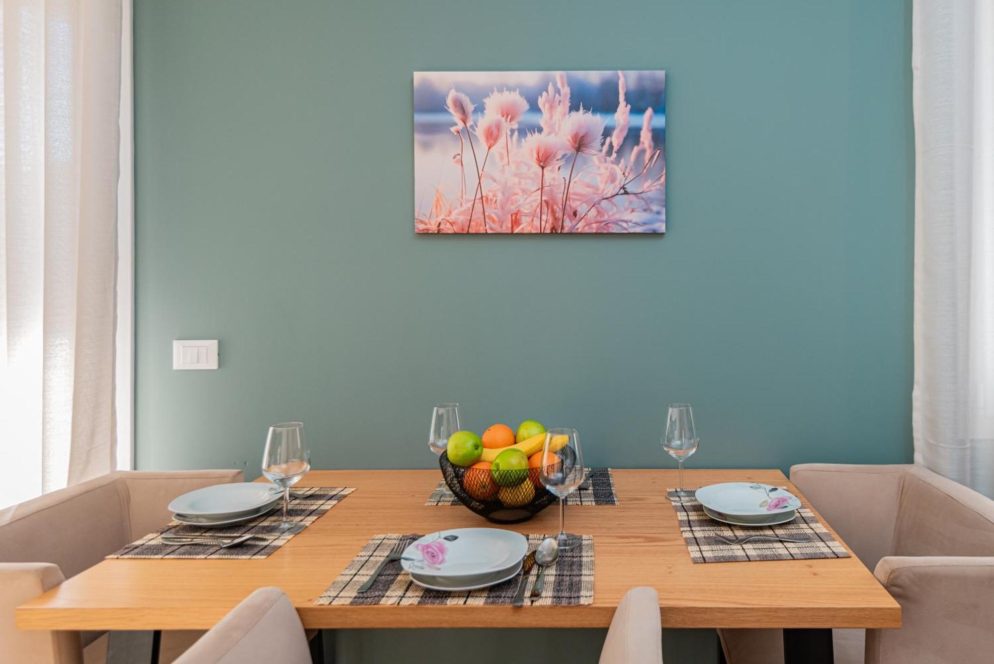 Vivi'S Seaside Apartment Дуррес Экстерьер фото