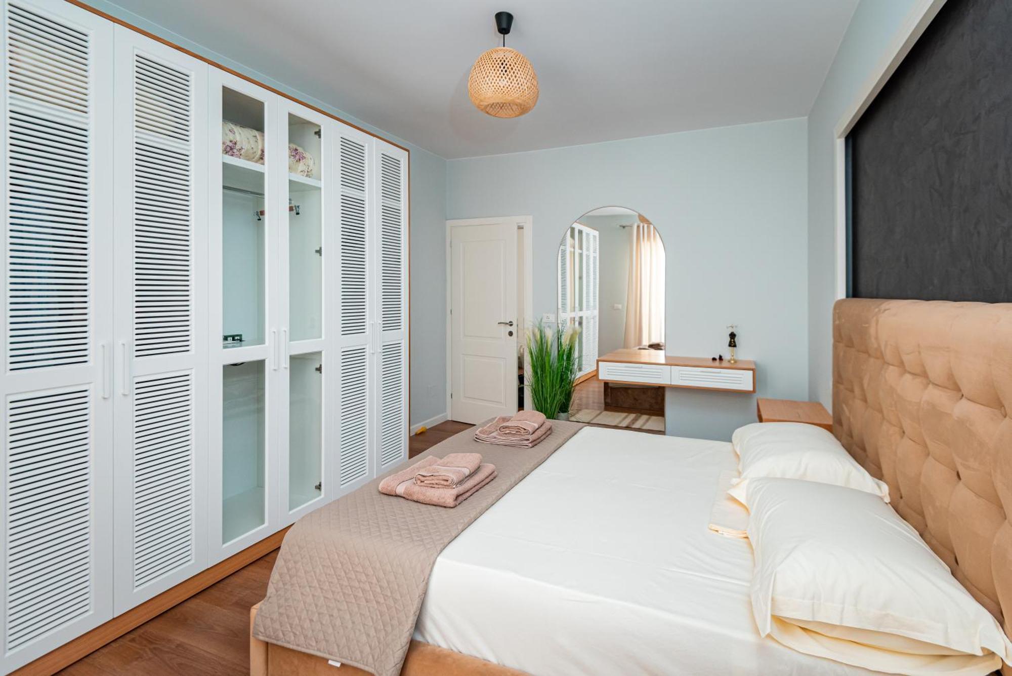 Vivi'S Seaside Apartment Дуррес Экстерьер фото